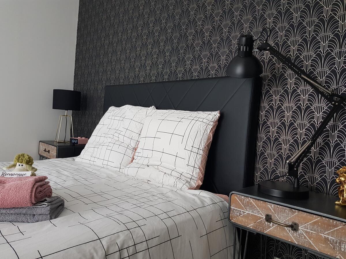 Le Pompidou T2 pour 2 à 4 pers avec parking privé&balcon Place Ney Angers Esterno foto